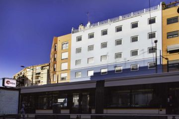 Hotel Universidades Benimaclet <br /> Motorrad GP Valencia